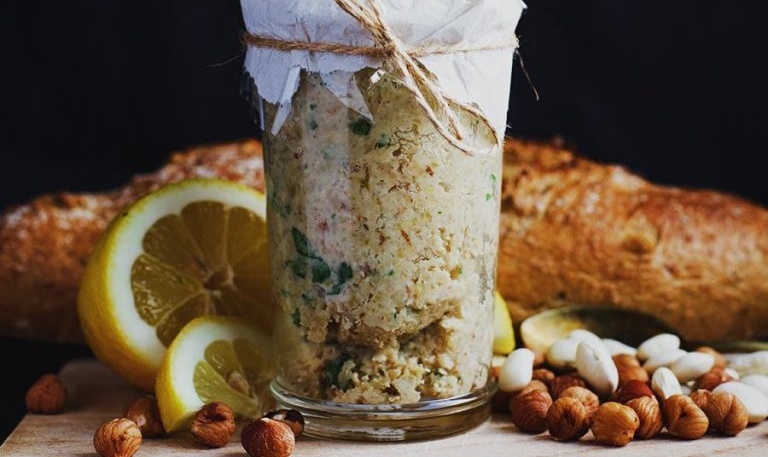 hummus z fasoli