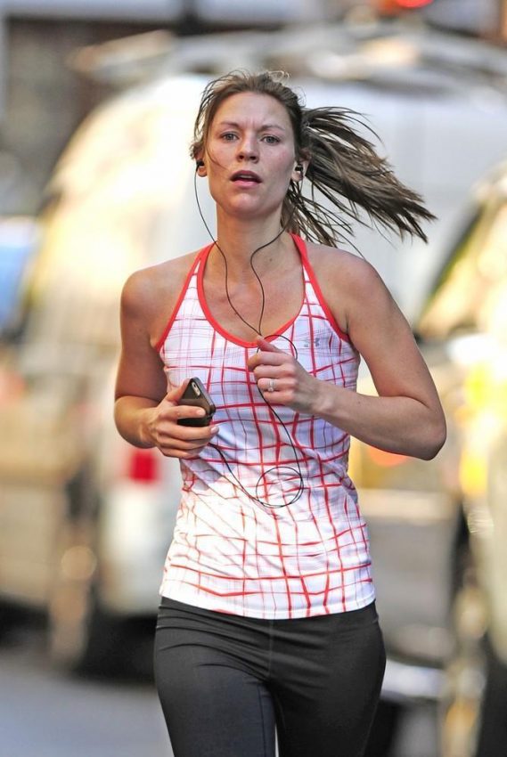 8 dowodów, że Claire Danes prowadzi zdrowy styl życia (a ja nie)