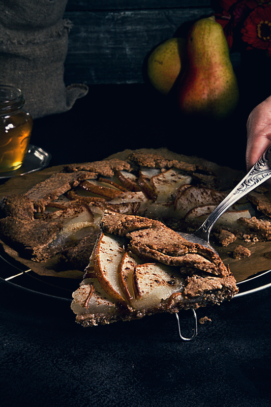 Razowe galette z gruszkami