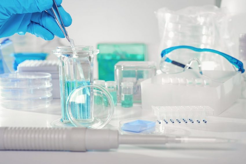 Przyrządy do wykonania cytologii i przygotowania wyników