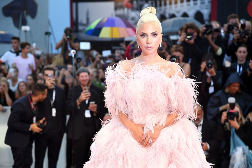 Lady Gaga zaskakuje
