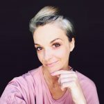 Joanna Michalska, dziewczyna z siwymi włosami