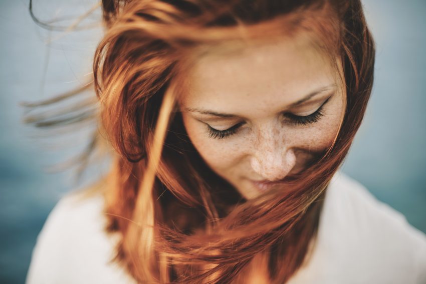 Młoda kobieta / istockphoto.com