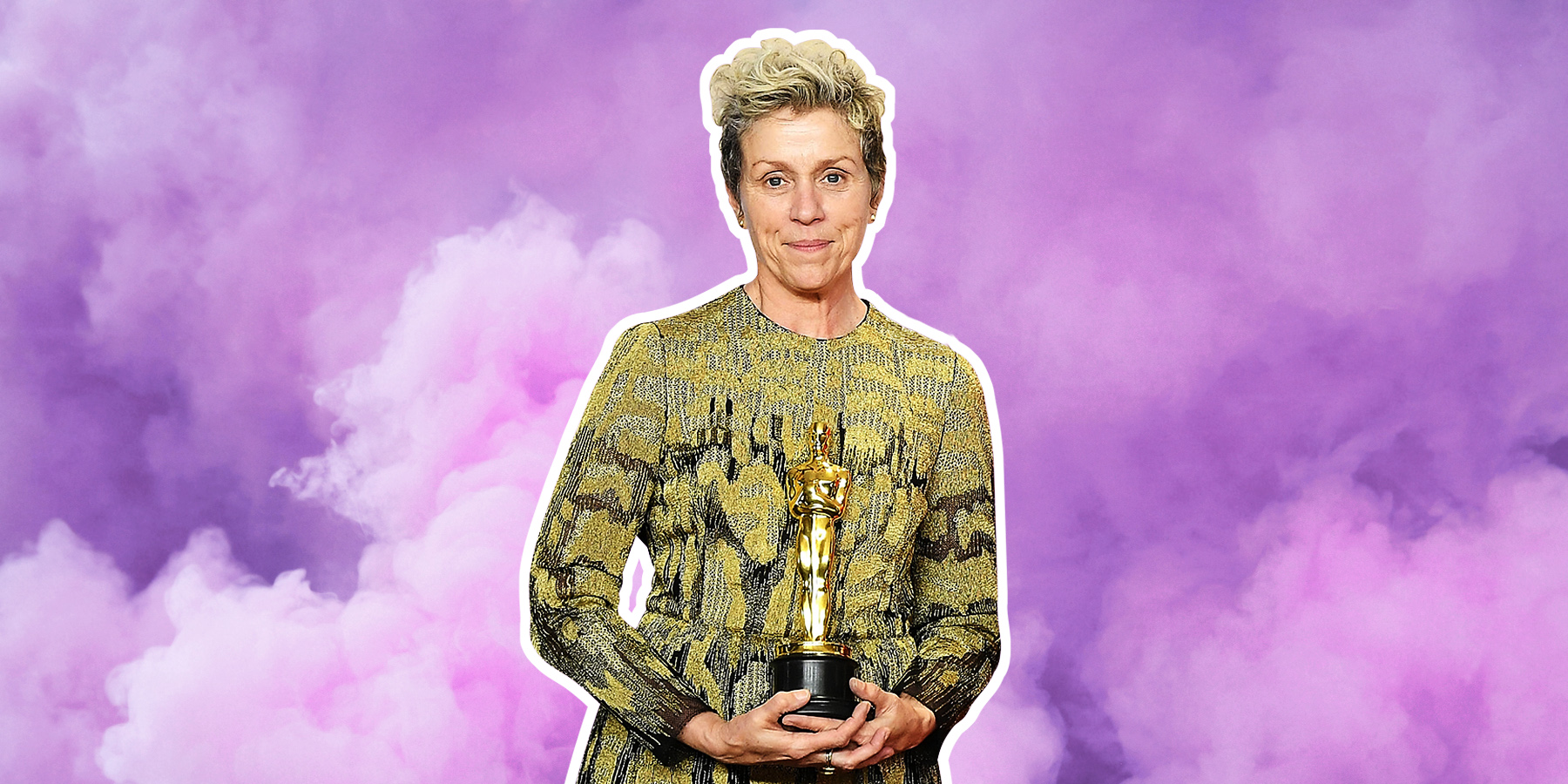 Tekst o karierze i rolach Frances McDormand. Na zdjęciu: Kobieta trzymająca trofeum - HelloZdrowie