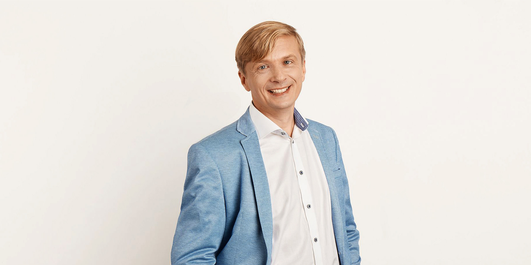 Dr Marek Wasiluk