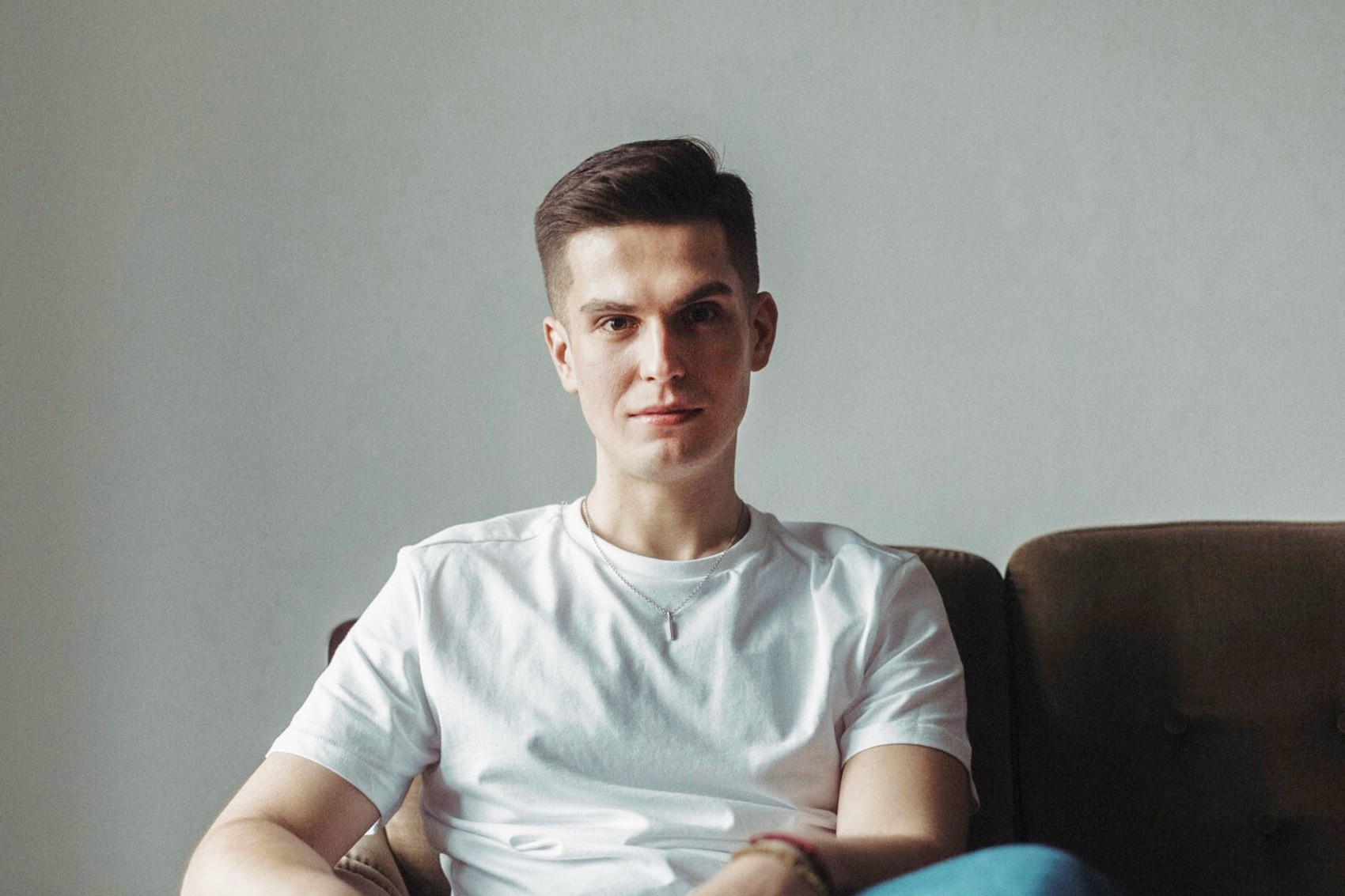 Na zdjęciu Kamil Kijonka, logopeda