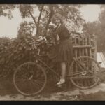 Archiwalne zdjęcia cyklistek - Hello Zdrowie