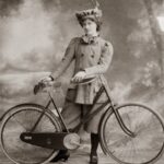 Archiwalne zdjęcia cyklistek - Hello Zdrowie