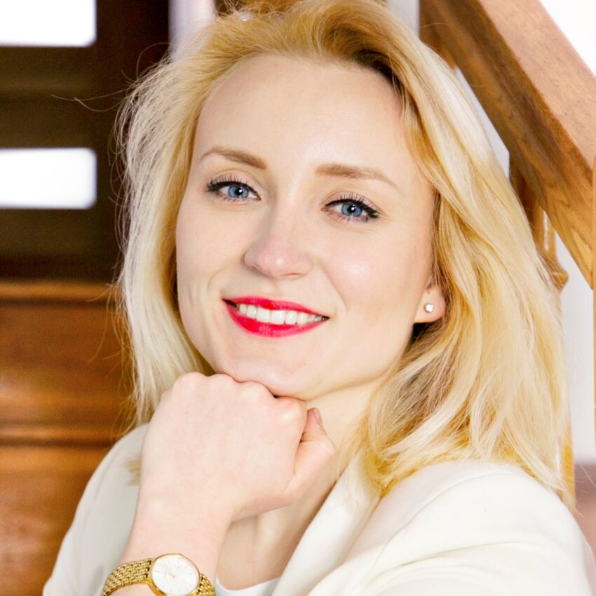 Coraz więcej dzieci jest jedynakami. Coś tracą, czy coś zyskują? Rozmowa z psychoterapeutką Magdaleną Kolasą – zdjęcie numer 1 Magdalena Kolasa - Hello Zdrowie