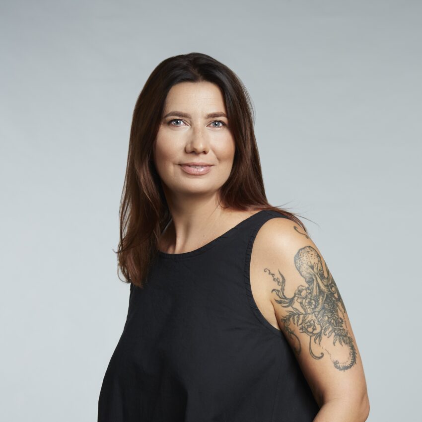 “Każdy z nas ma tę jedną rzecz, po której będzie płakał. To mogą być ziemniaki”. Katarzyna Boni o żałobie klimatycznej – zdjęcie numer 1 Katarzyna Boni - Hello Zdrowie