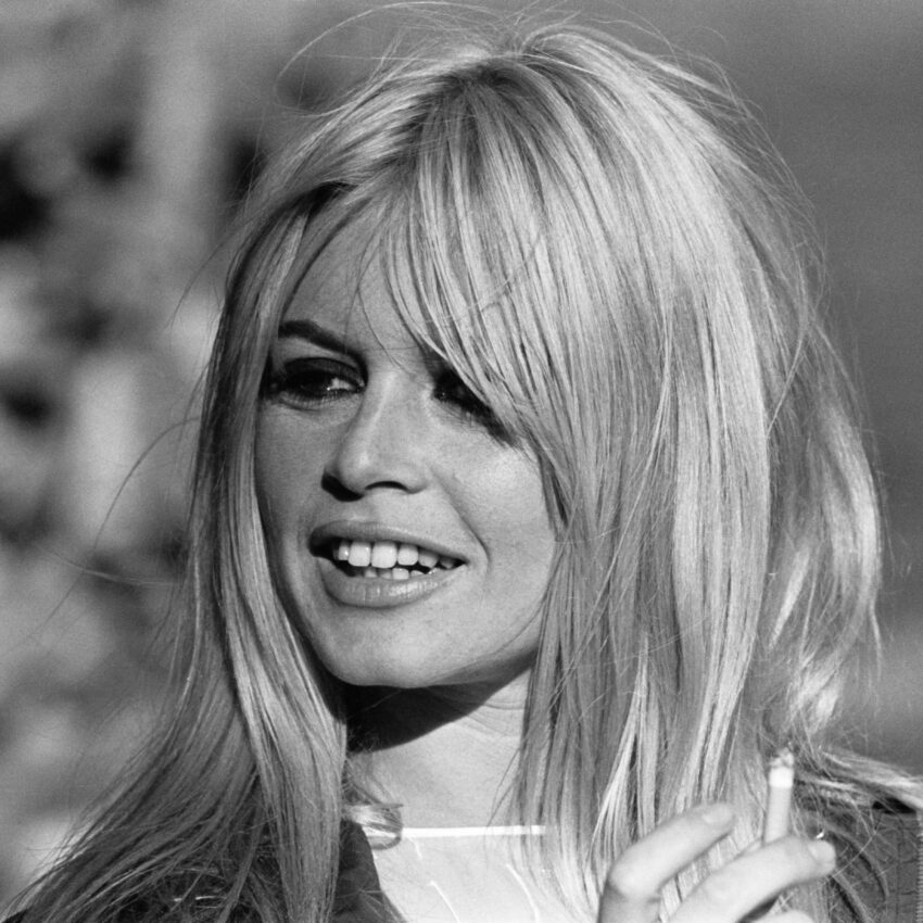 Brigitte Bardot podczas kręcenia filmu „Dwa tygodnie we wrześniu”