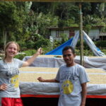 Kinga Wojtczak i mieszkańcy wyspy Flores - Hello Zdrowie