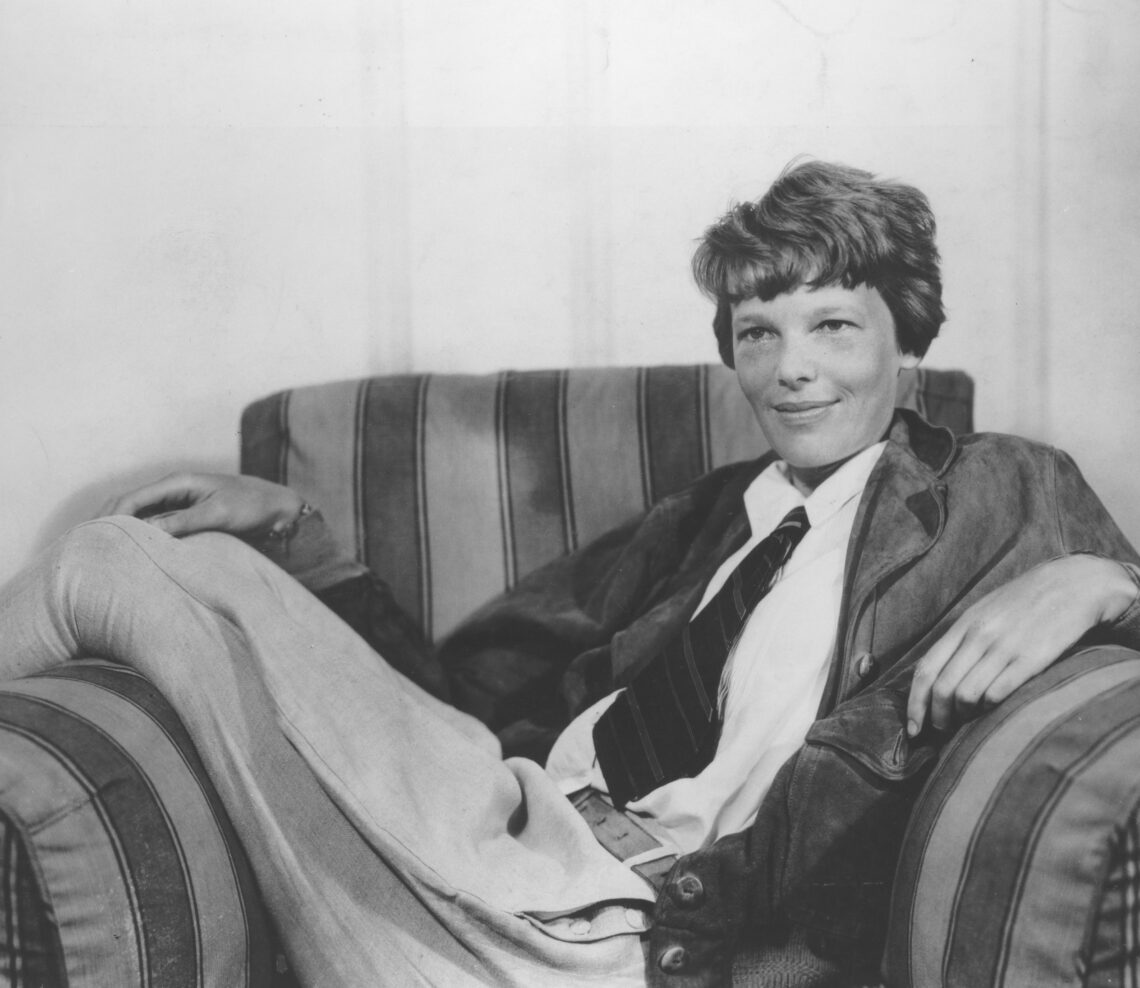 Amelia Earhart - Hello Zdrowie