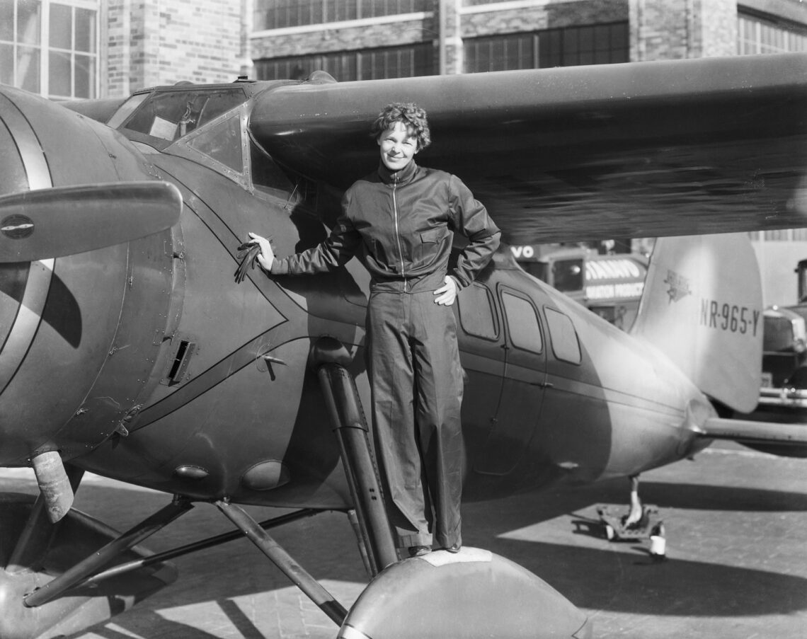 Amelia Earhart - Hello Zdrowie