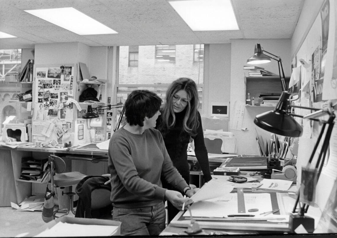 Gloria Steinem w redakcji magazynu "Ms." - Hello Zdrowie