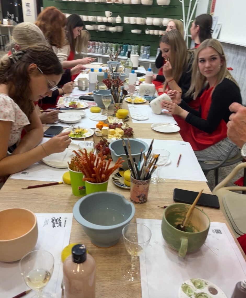 Warsztaty Ladies Night w pracowni ceramicznej - Hello Zdrowie